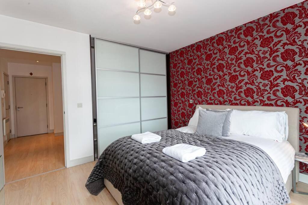 Iconic Luxury Manchester Apartment Exterior foto